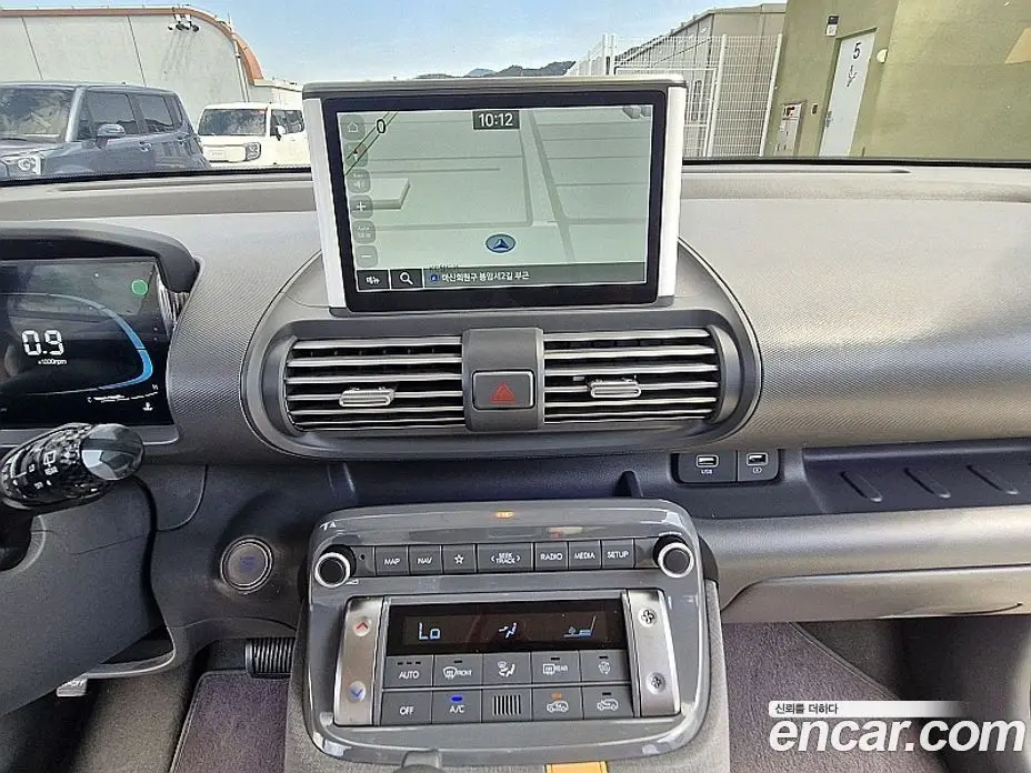 Hyundai Casper 2024 1.0 автомат (гидро), фото 9
