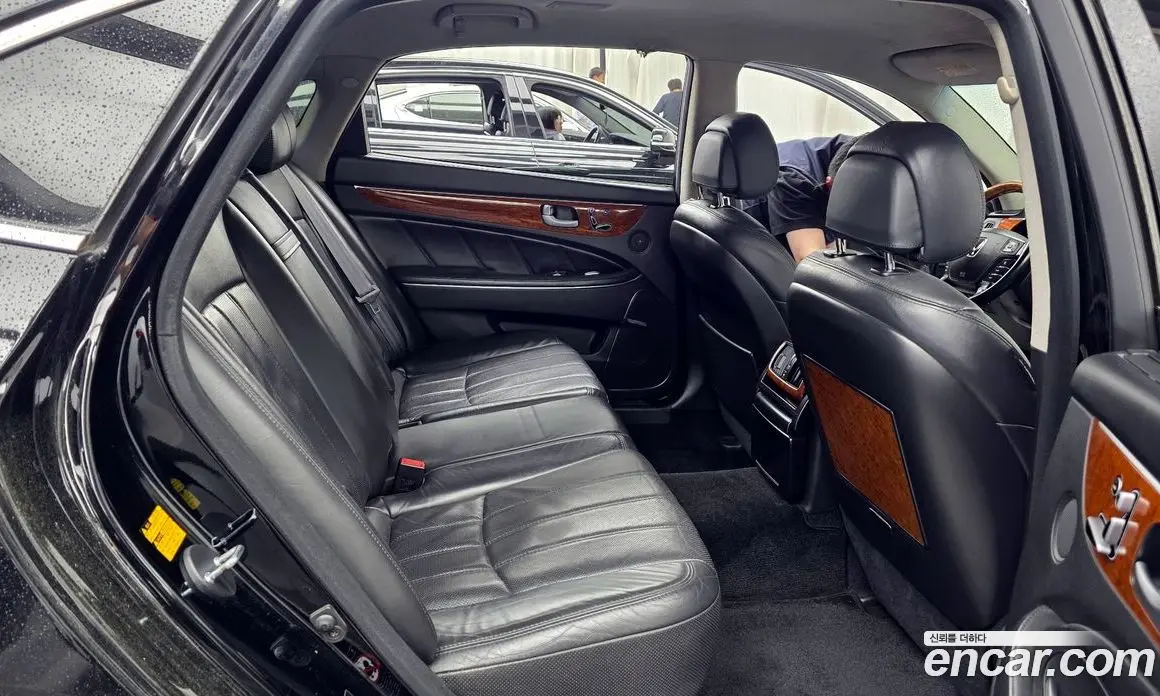 Hyundai Equus 2012 5.0 автомат (гидро), фото 12