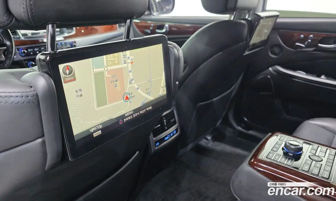 Hyundai Equus 2014 3.8 автомат (гидро), фото 17