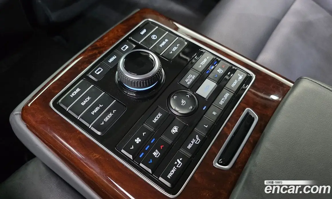 Hyundai Equus 2014 3.8 автомат (гидро), фото 18