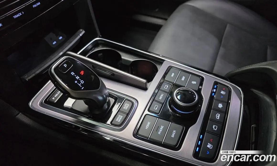 Hyundai Equus 2014 3.8 автомат (гидро), фото 9