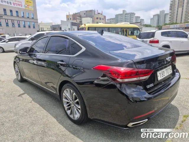 Hyundai Genesis 2014 3.3 автомат (гидро), миниатюра 2