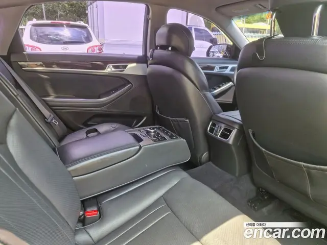 Hyundai Genesis 2014 3.3 автомат (гидро), миниатюра 6