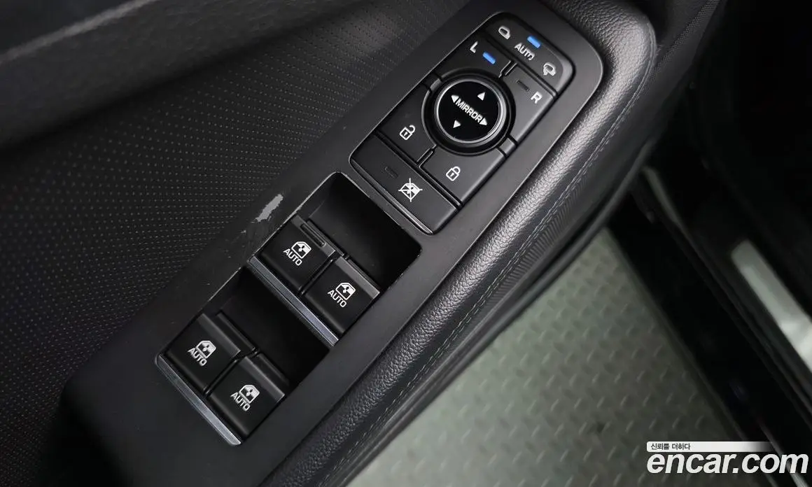 Hyundai Genesis 2015 3.3 автомат (гидро), фото 14