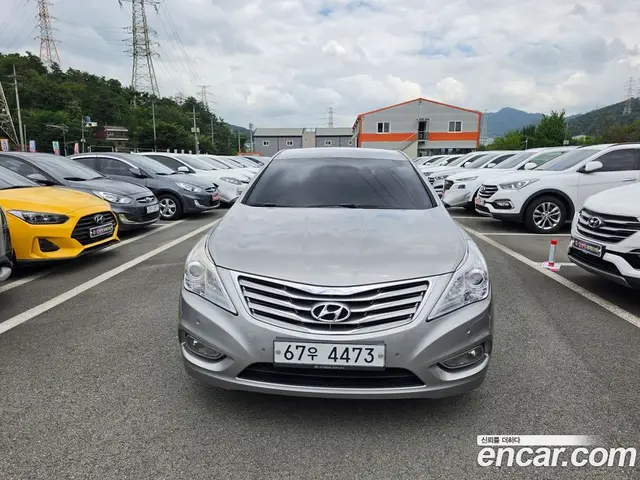 Hyundai Grandeur 2012 3.0 автомат (гидро), миниатюра 2 Hyundai Grandeur 2012 3.0 автомат (гидро), миниатюра 2