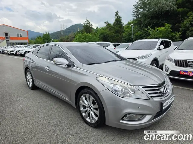 Hyundai Grandeur 2012 3.0 автомат (гидро), миниатюра 3 Hyundai Grandeur 2012 3.0 автомат (гидро), миниатюра 3