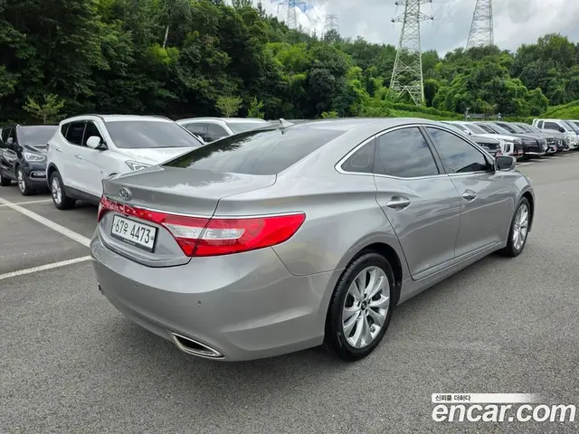 Hyundai Grandeur 2012 3.0 автомат (гидро), миниатюра 4 Hyundai Grandeur 2012 3.0 автомат (гидро), миниатюра 4