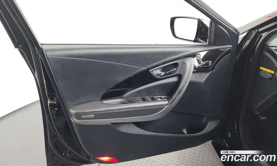 Hyundai Grandeur 2012 3.0 автомат (гидро), фото 14