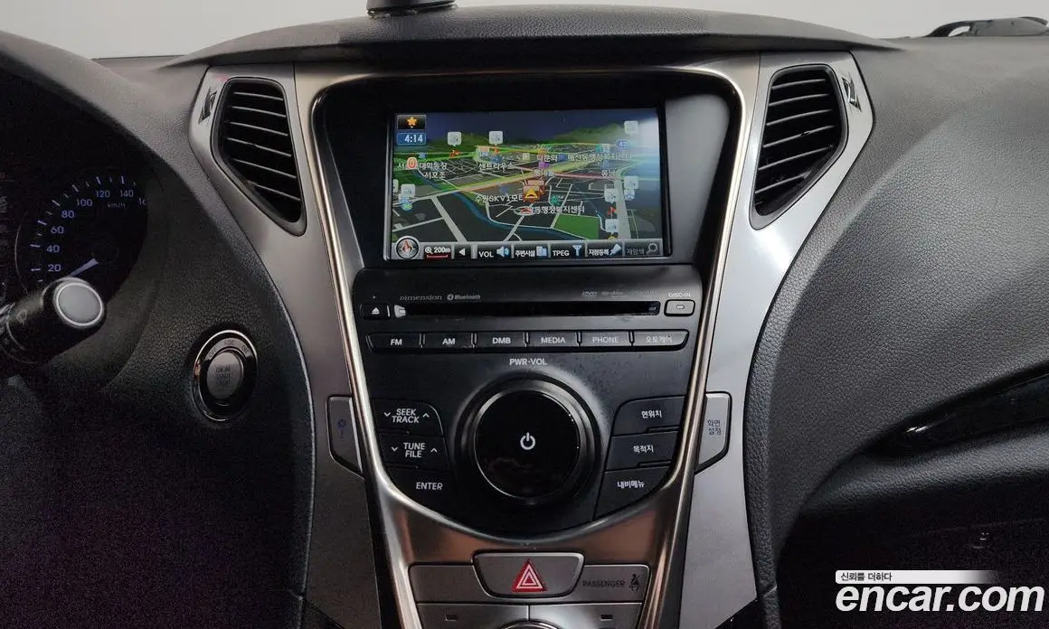 Hyundai Grandeur 2012 3.0 автомат (гидро), фото 18