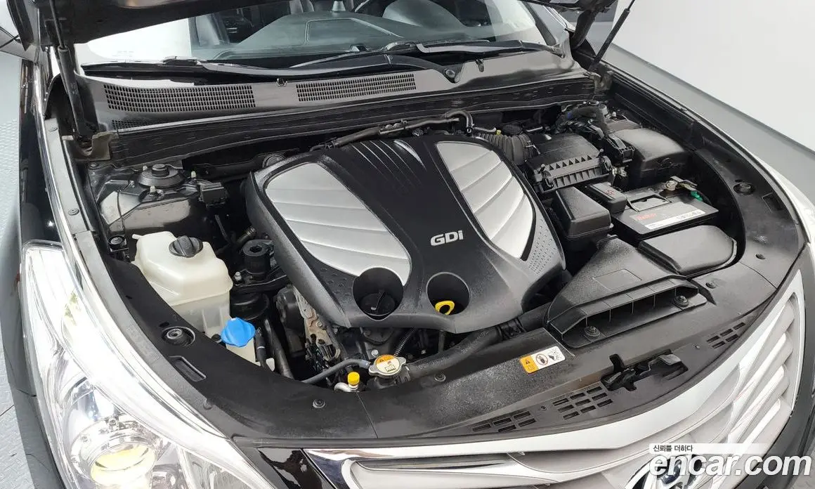 Hyundai Grandeur 2012 3.0 автомат (гидро), фото 6