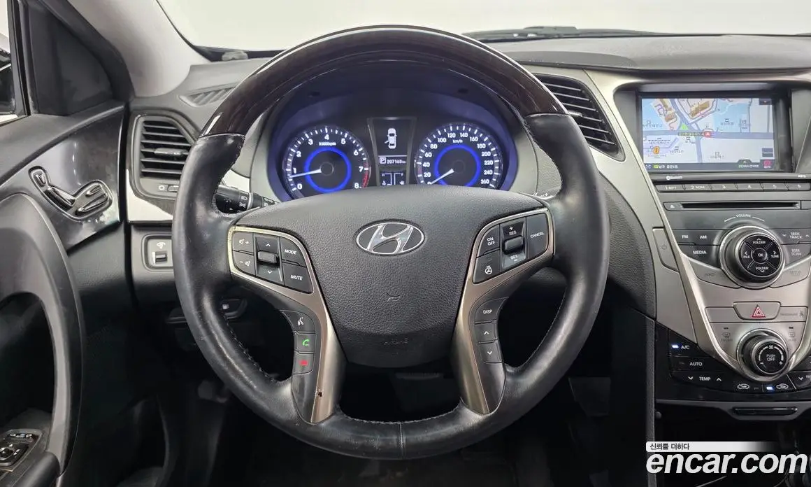 Hyundai Grandeur 2012 3.0 автомат (гидро), фото 14