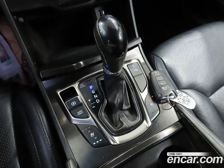 Hyundai Grandeur 2013 3.0 автомат (гидро), фото 12
