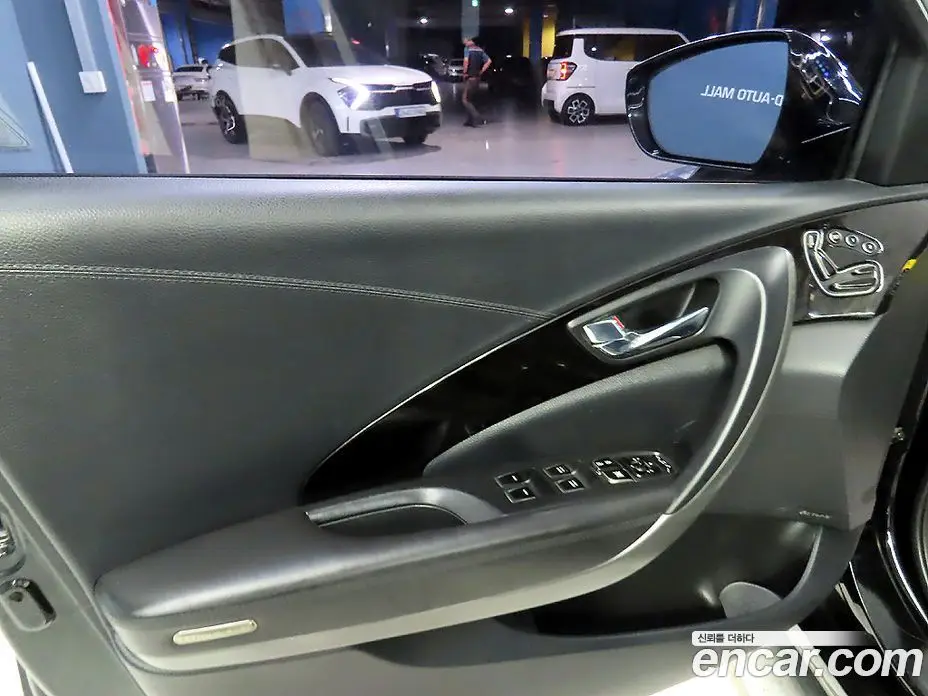 Hyundai Grandeur 2013 3.0 автомат (гидро), фото 13