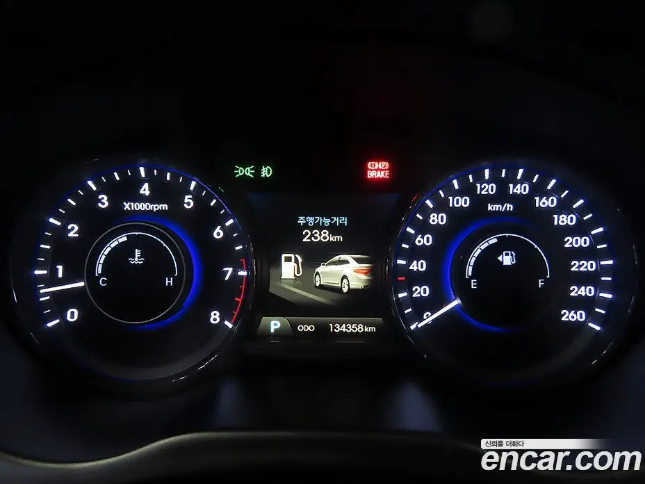Hyundai Grandeur 2013 3.0 автомат (гидро), фото 8