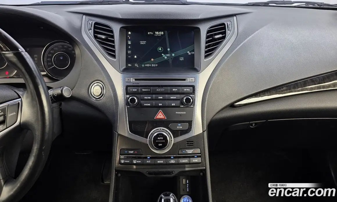 Hyundai Grandeur 2016 2.4 автомат (гидро), фото 14