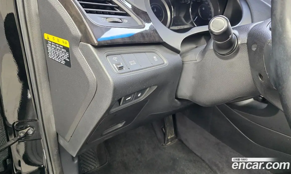 Hyundai Grandeur 2016 2.4 автомат (гидро), фото 17