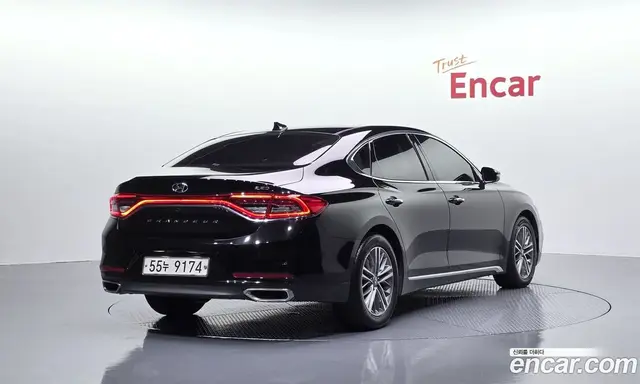 Hyundai Grandeur 2017 2.2 автомат (гидро), миниатюра 2
