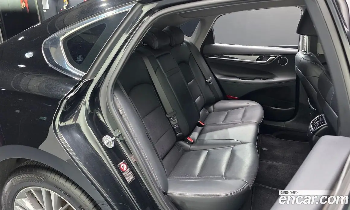 Hyundai Grandeur 2017 2.2 автомат (гидро), фото 17