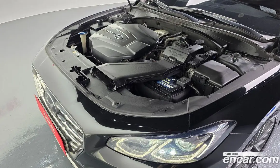 Hyundai Grandeur 2017 2.2 автомат (гидро), фото 6