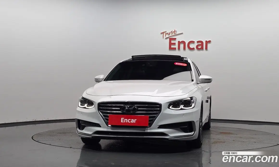 Hyundai Grandeur 2019 2.4 автомат (гидро), фото 2 Hyundai Grandeur 2019 2.4 автомат (гидро), фото 2