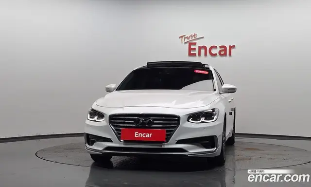 Hyundai Grandeur 2019 2.4 автомат (гидро), миниатюра 2 Hyundai Grandeur 2019 2.4 автомат (гидро), миниатюра 2
