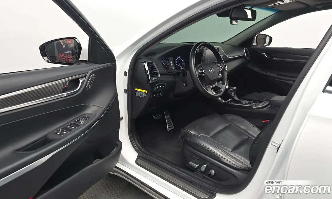 Hyundai Grandeur 2019 2.4 автомат (гидро), фото 12 Hyundai Grandeur 2019 2.4 автомат (гидро), фото 12