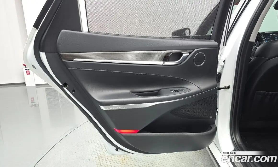Hyundai Grandeur 2019 2.4 автомат (гидро), фото 14 Hyundai Grandeur 2019 2.4 автомат (гидро), фото 14