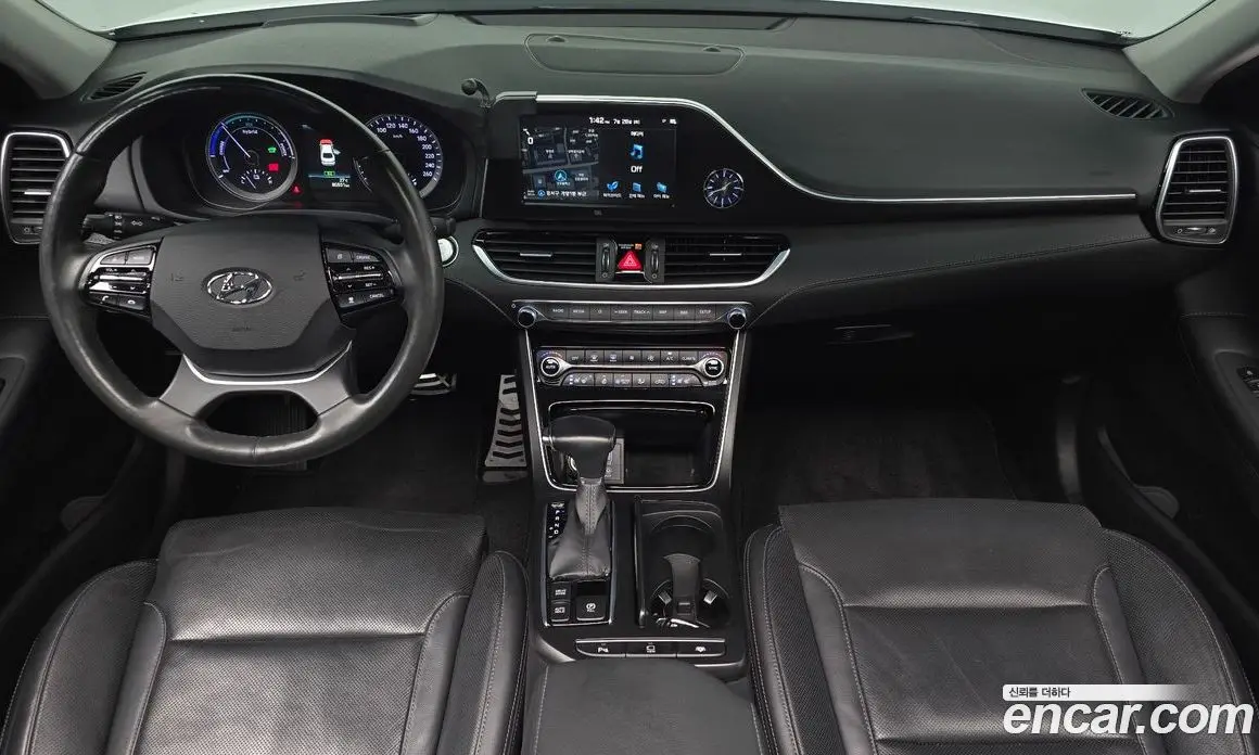 Hyundai Grandeur 2019 2.4 автомат (гидро), фото 9 Hyundai Grandeur 2019 2.4 автомат (гидро), фото 9