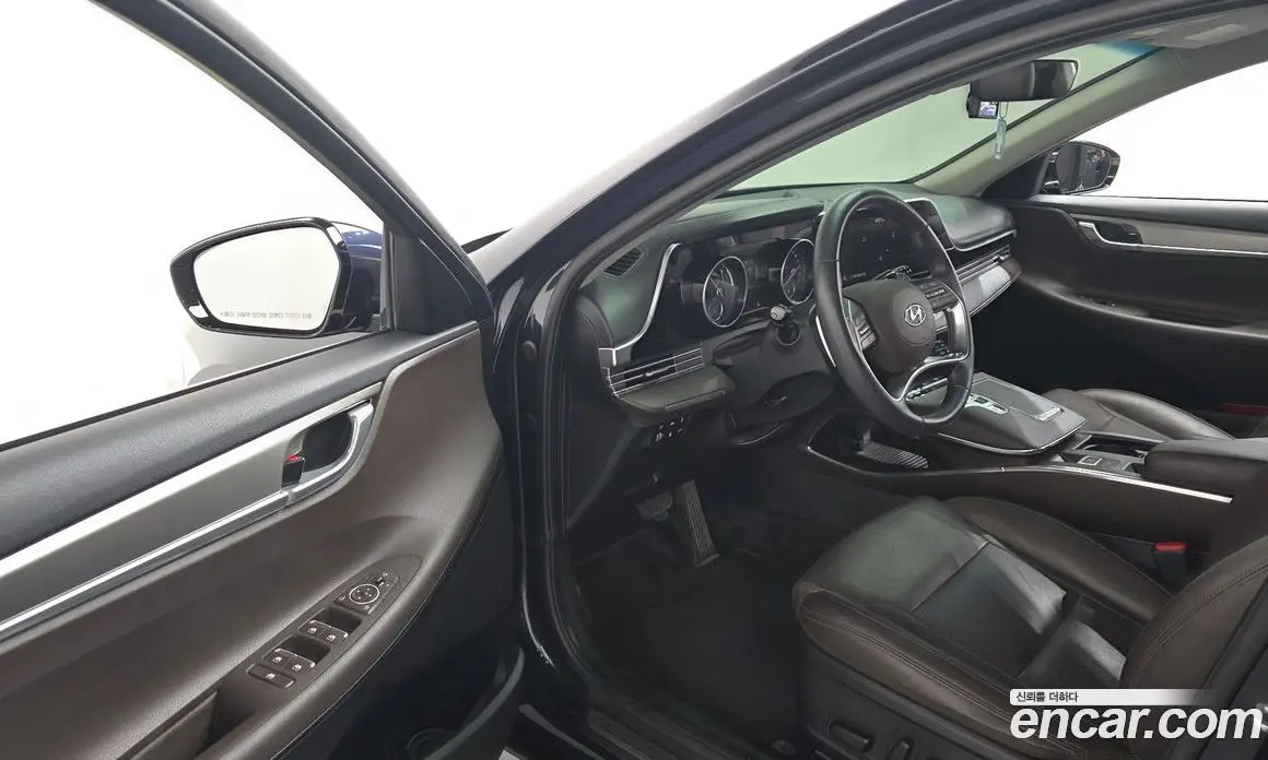 Hyundai Grandeur 2020 2.4 автомат (гидро), фото 13
