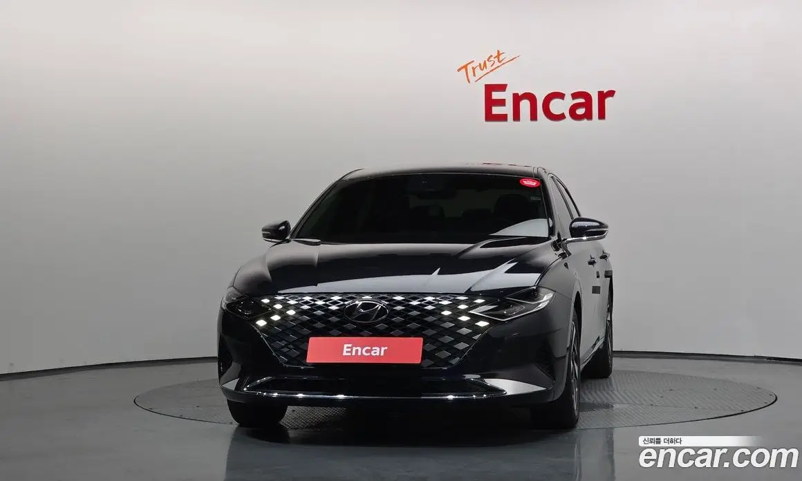 Hyundai Grandeur 2020 2.4 автомат (гидро), фото 3