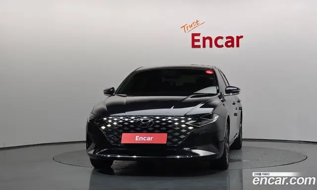 Hyundai Grandeur 2020 2.4 автомат (гидро), миниатюра 3