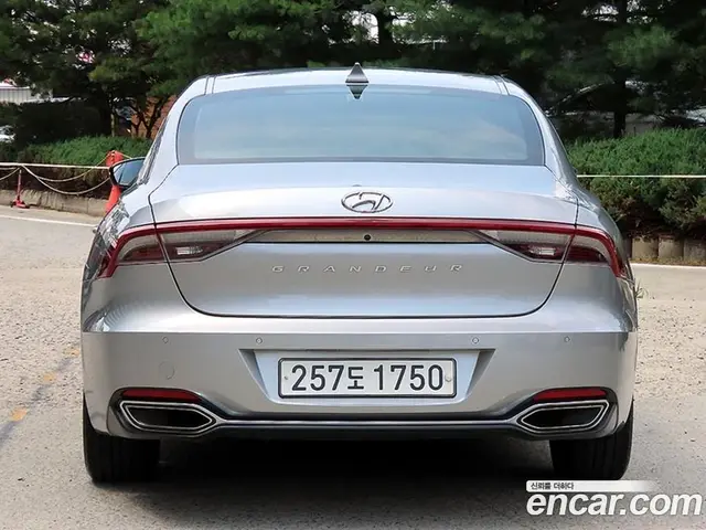 Hyundai Grandeur 2020 2.5 автомат (гидро), миниатюра 4
