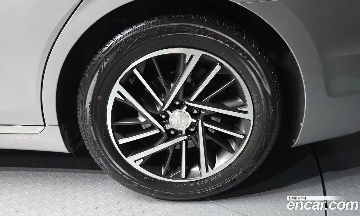 Hyundai Grandeur 2021 3.0 автомат (гидро), фото 5