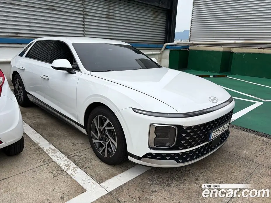 Hyundai Grandeur 2022 2.5 автомат (гидро), фото 4