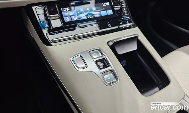 Hyundai Grandeur 2022 2.4 автомат (гидро), миниатюра 12