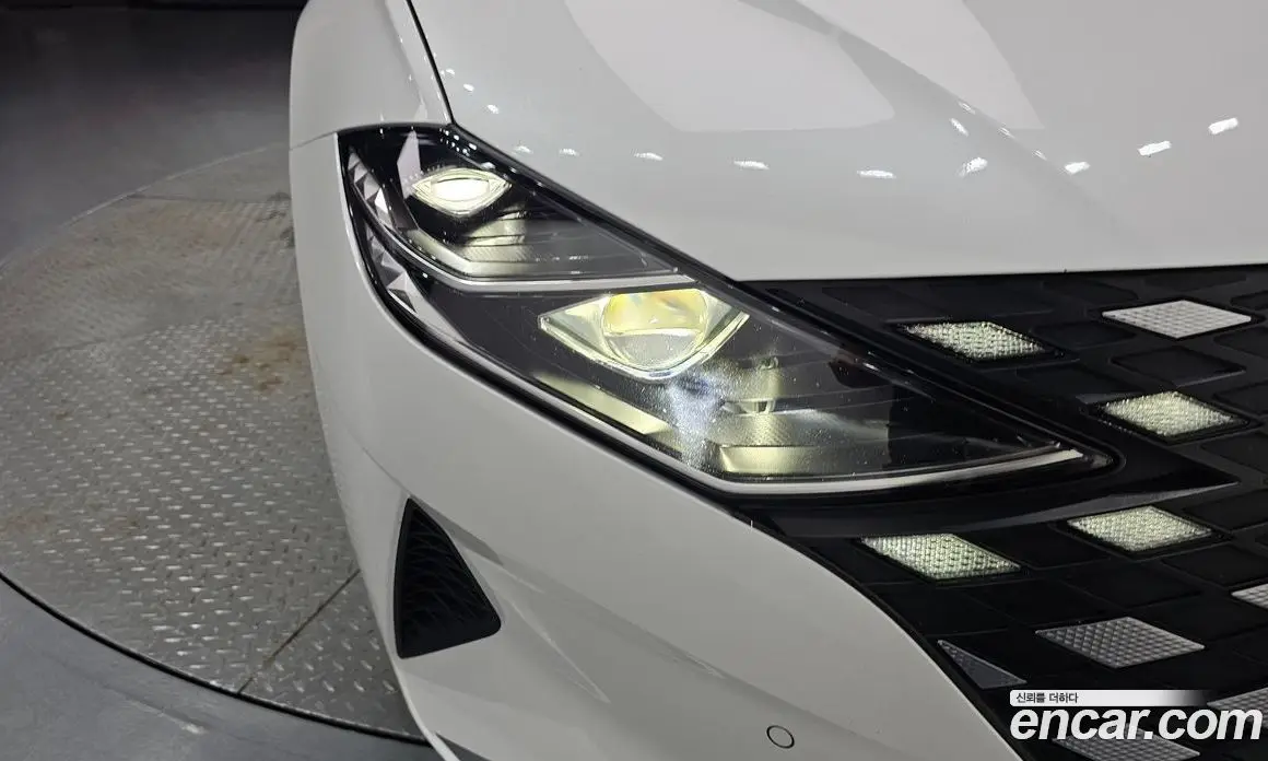 Hyundai Grandeur 2022 2.4 автомат (гидро), фото 8