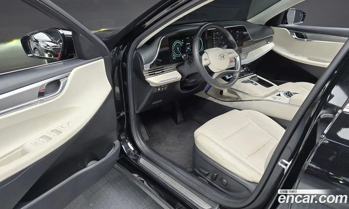 Hyundai Grandeur 2022 2.5 автомат (гидро), фото 12