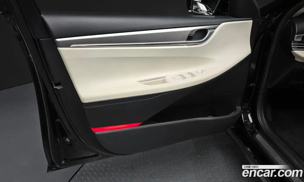 Hyundai Grandeur 2022 2.5 автомат (гидро), фото 13