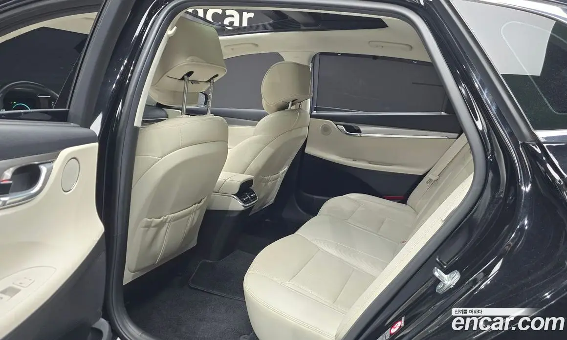 Hyundai Grandeur 2022 2.5 автомат (гидро), фото 16