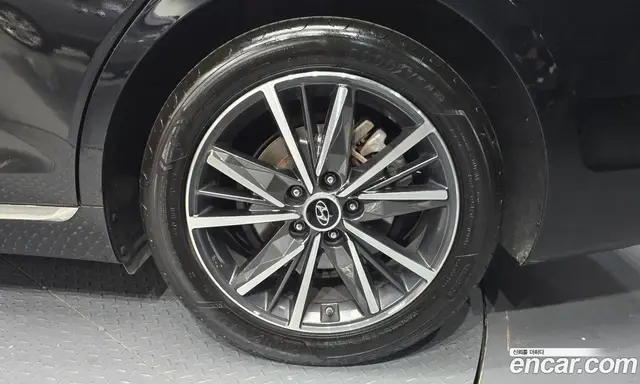 Hyundai Grandeur 2022 2.5 автомат (гидро), миниатюра 6