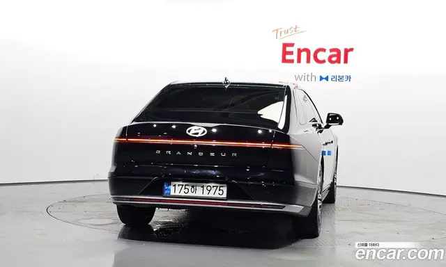 Hyundai Grandeur 2023 1.6 автомат (гидро), миниатюра 4 Hyundai Grandeur 2023 1.6 автомат (гидро), миниатюра 4