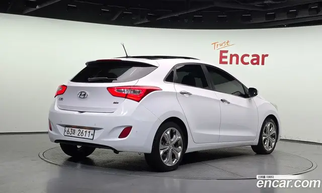 Hyundai i30 2014 1.6 автомат (гидро), миниатюра 2
