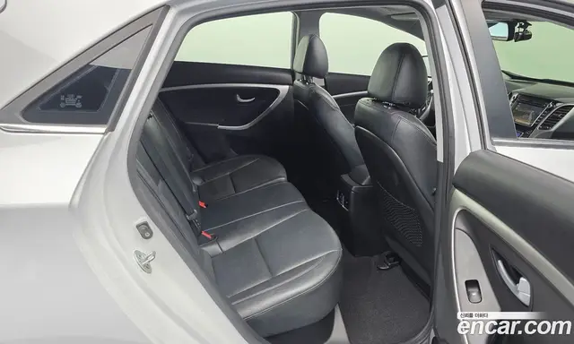 Hyundai i30 2014 1.6 автомат (гидро), миниатюра 12