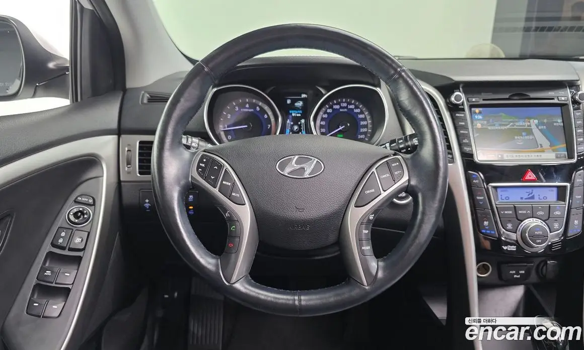 Hyundai i30 2014 1.6 автомат (гидро), фото 13