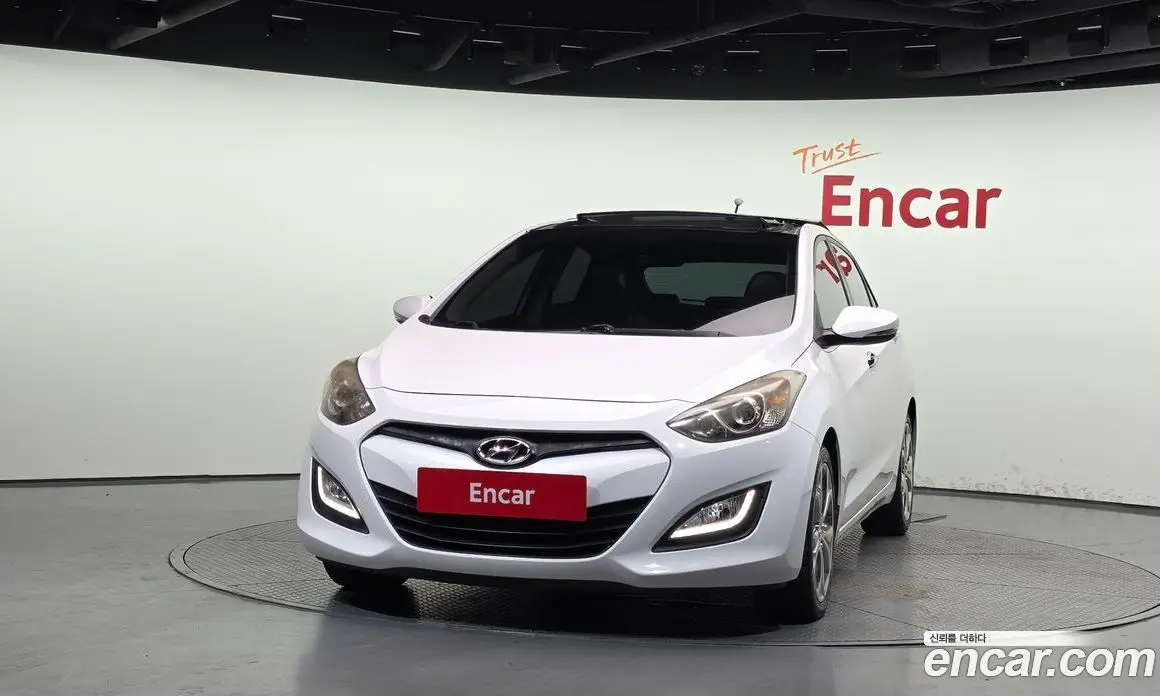 Hyundai i30 2014 1.6 автомат (гидро), фото 3