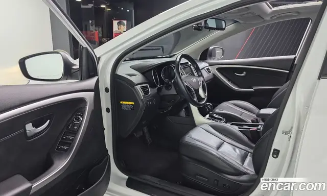 Hyundai i30 2014 1.6 автомат (гидро), миниатюра 10