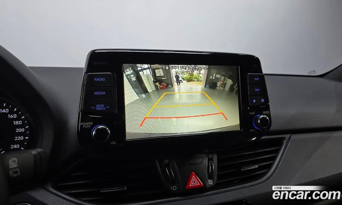Hyundai i30 2019 1.6 автомат (гидро), фото 15
