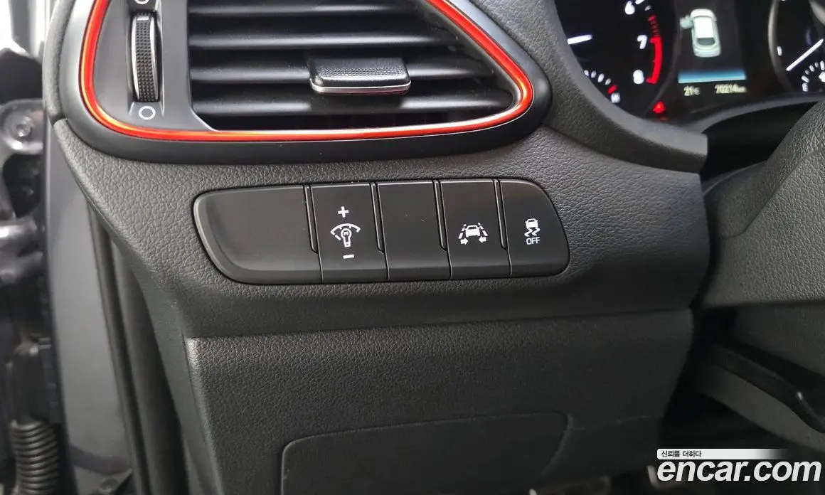 Hyundai i30 2019 1.6 автомат (гидро), фото 18