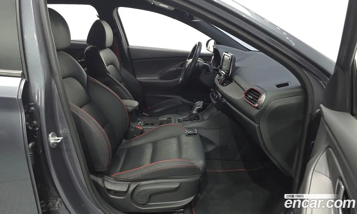 Hyundai i30 2019 1.6 автомат (гидро), фото 10