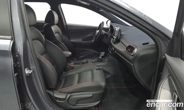 Hyundai i30 2019 1.6 автомат (гидро), миниатюра 10